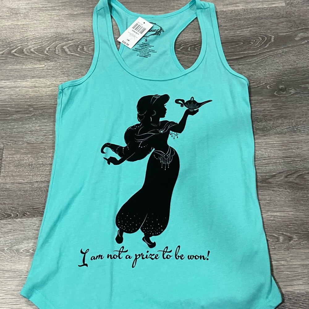 ⛔️SOLD⛔️Disney Princess Jasmine Tank